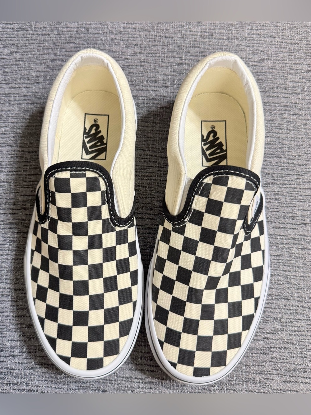 Vans Classic Slip Ons for Kids - Picture 7 of 13